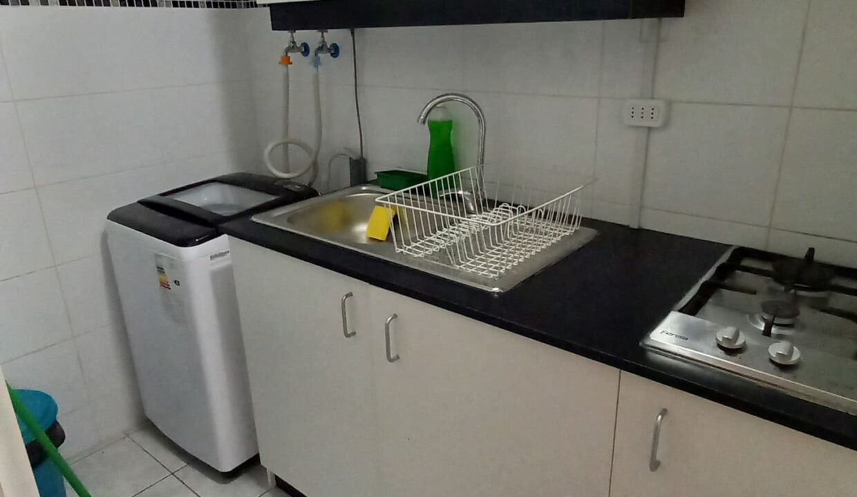 619153699_18081165290589065_1015270665023449448_n